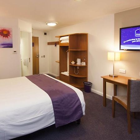 Premier Inn Birmingham Nec/Airport ビッケンヒル エクステリア 写真