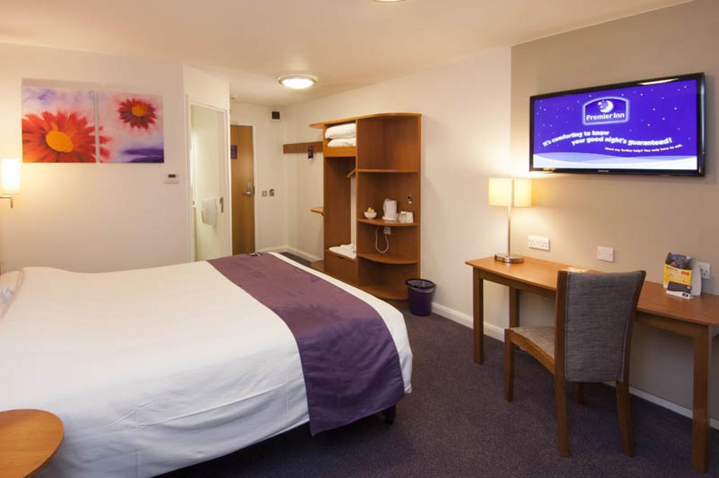 Premier Inn Birmingham Nec/Airport ビッケンヒル エクステリア 写真