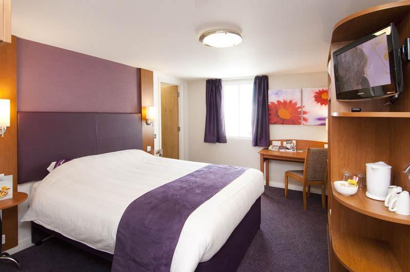 Premier Inn Birmingham Nec/Airport ビッケンヒル エクステリア 写真